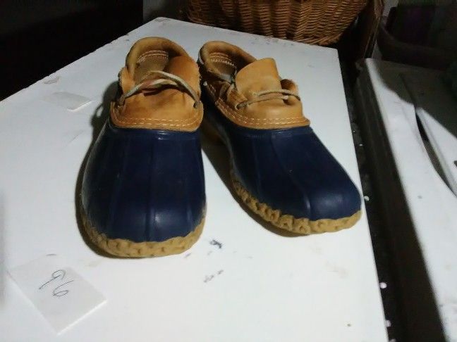 Vintage L.L. Bean Original Bean Boot Rubber Moc Navy Blue Women's Size 5.5

G