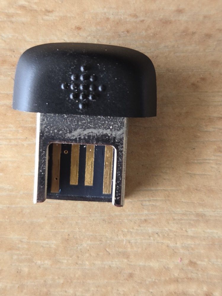 Fitbit #+50 Dongle 