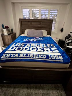 Queen Bed & Mattress