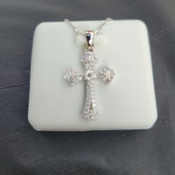 Cross Sterling Silver 1.50 CTW Moissanite Pendant