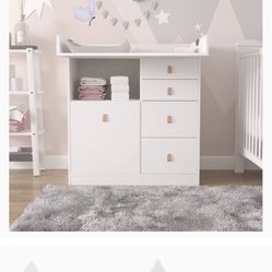 NEW Diaper Changing table with drawers 