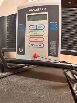 Weslo Folding Treadmill – Works Great –