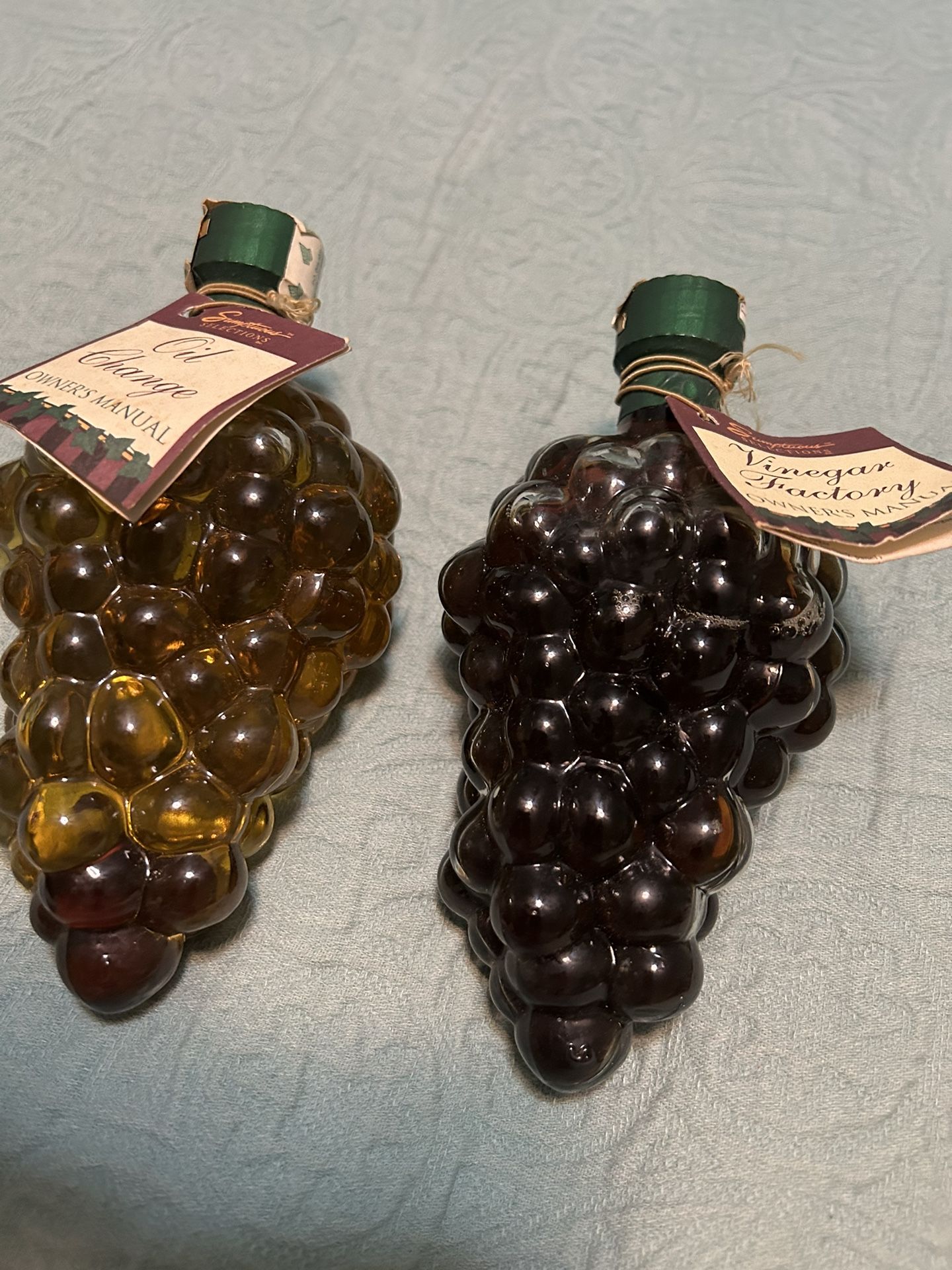 vintage sumptuous selections oil and vinegar glass grape bottles