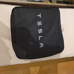 OEM Tesla Gen 2 Mobile Connector EV Charger Kit (2012–2026 Models Y/3/S/X)