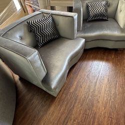 Chair pick up today 