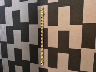 Italy Belleza Cuban Gold Plated Bracelet 