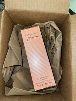 Pleasures Eau de Parfum Spray, 3.4 oz