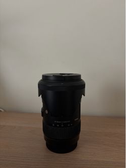 Sigma 18-35mm 1:1.8 DC 72 lens