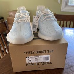 ADIDAS YEEZY BOOST 350 V2 MONO ICE SIZE 10