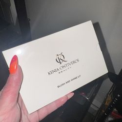 Blush & Shine Palette 