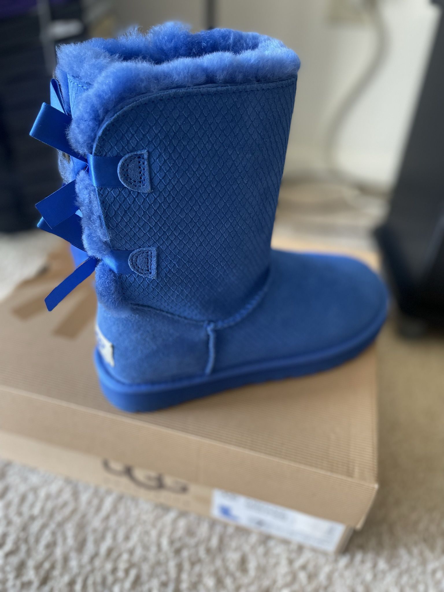 Ugg Boots (size 7)