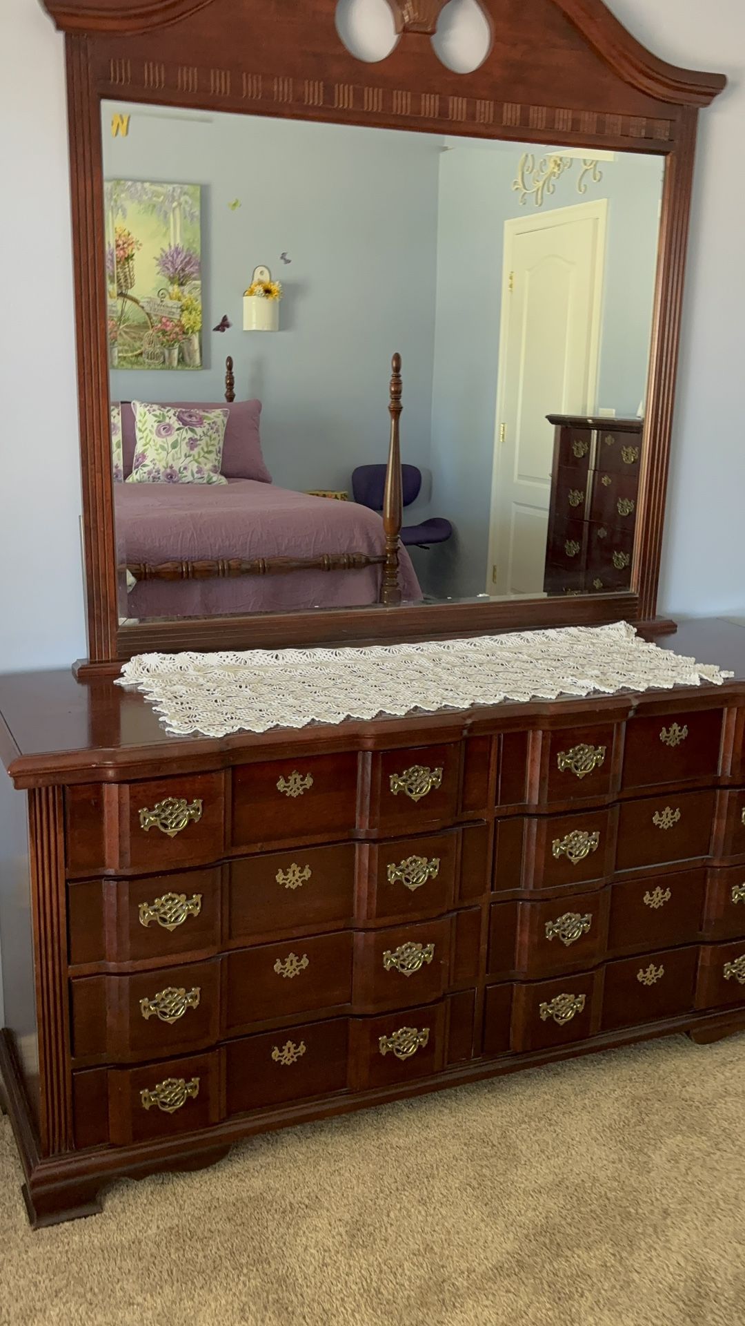 Lovely Queen Bedroom Set- Must Sell!
