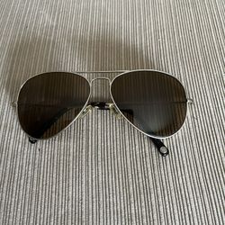 There Very Good Sunglasses Made By Michael Kors There Are For Women’s Or Men’s  