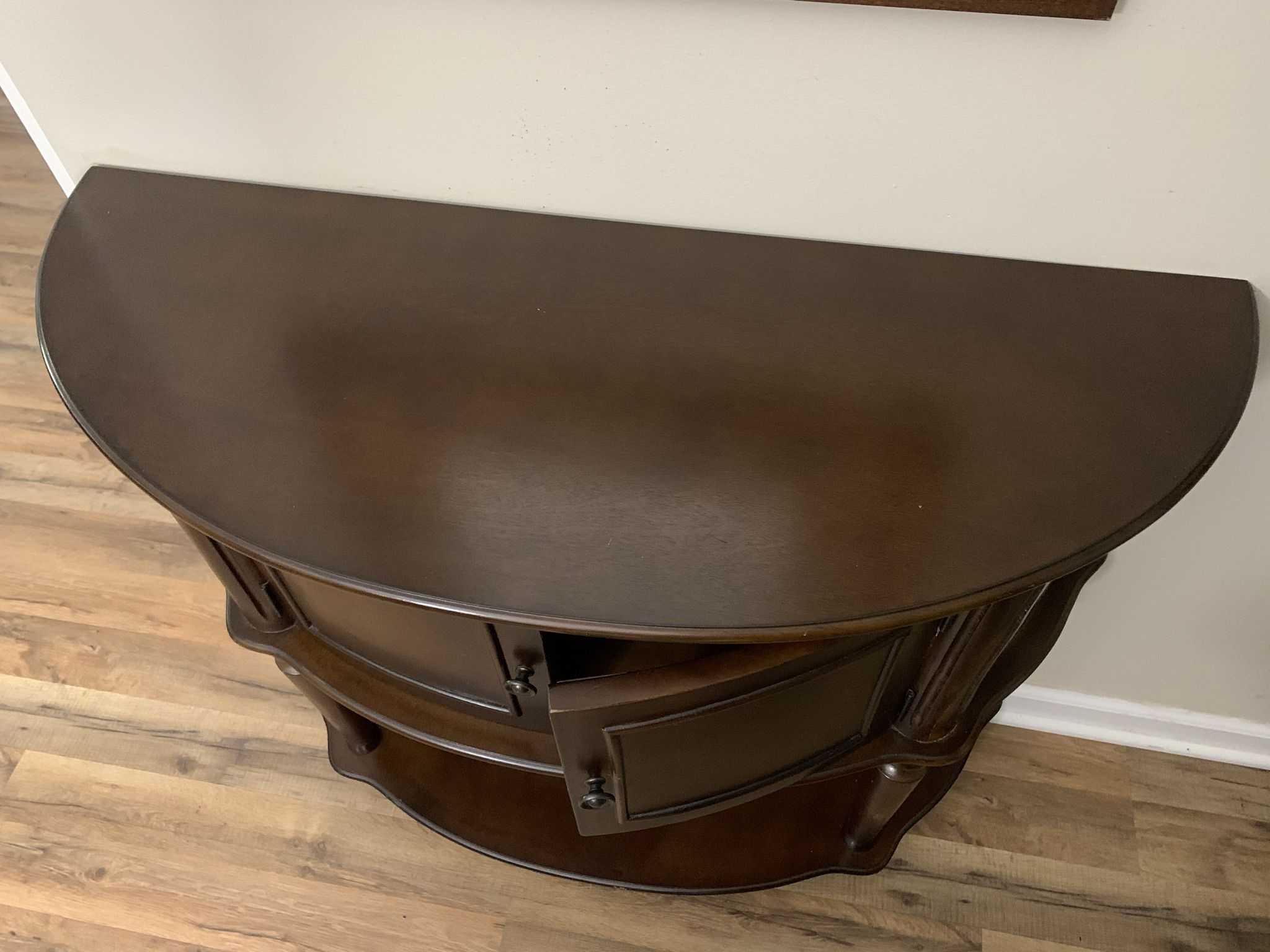 Entry Table With Curved Front And Mirror