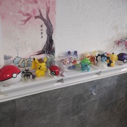 Pokemon Figurines 