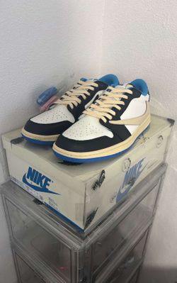 Air Jordan 1 lows Travis scott fragments