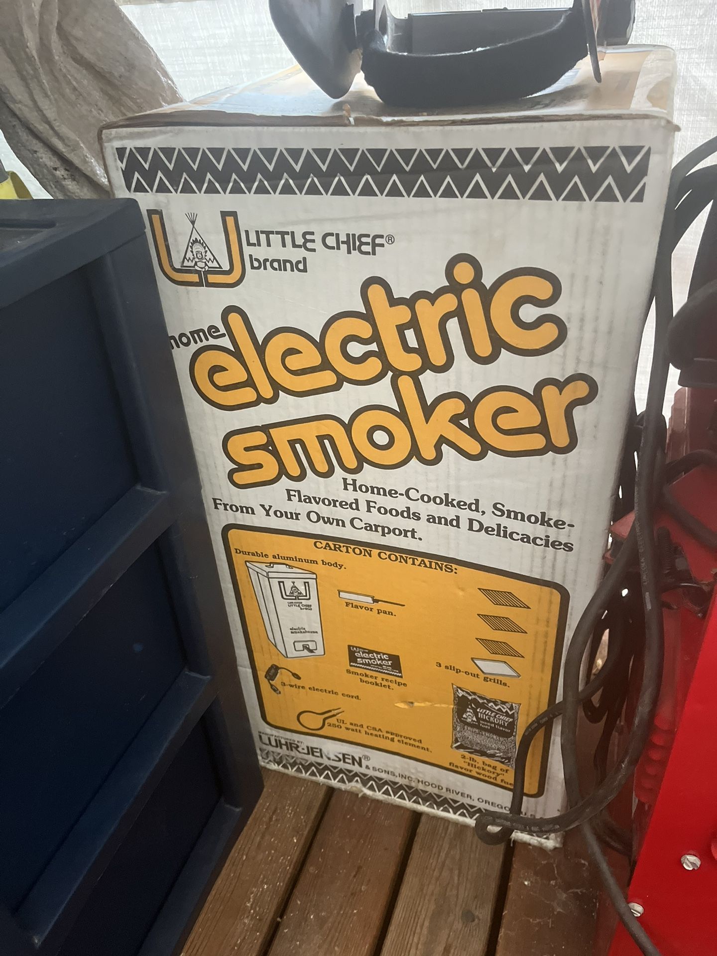 Little Chief Smoker