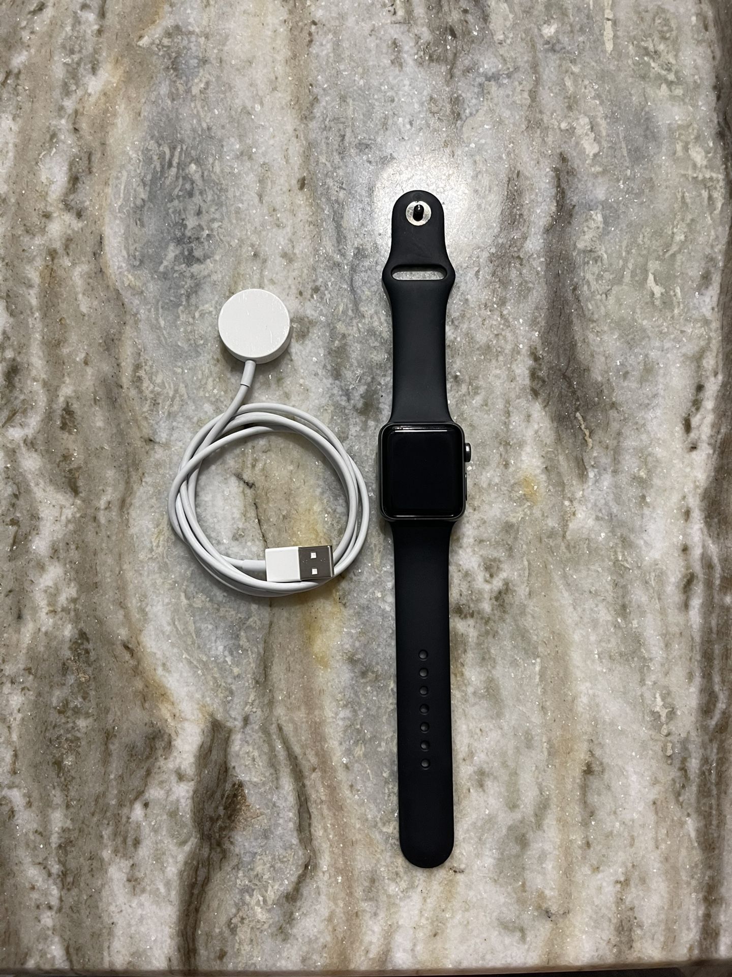 Apple Watch Series 3 Space Gray (black)