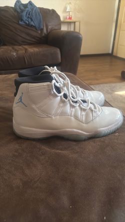 Jordan 11 Retro "Legend Blue"