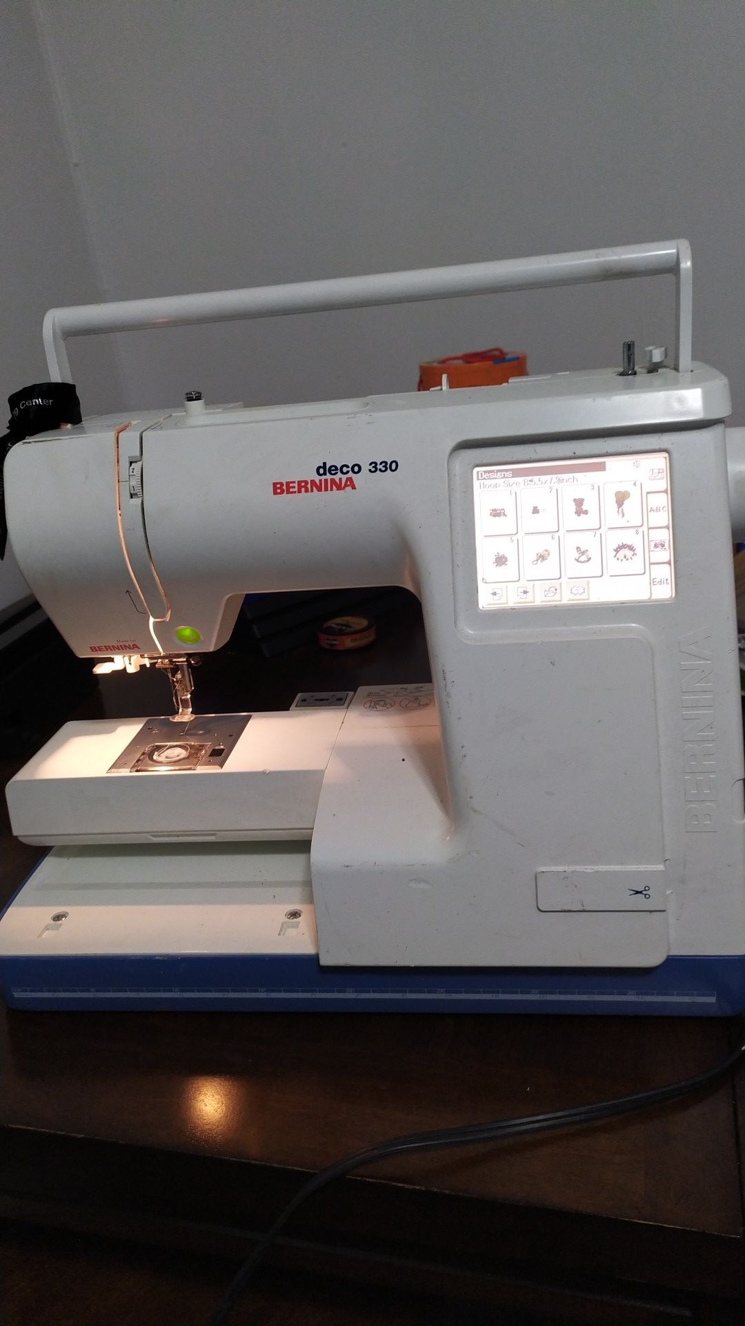Bernina deco 330 for Sale in Hammond, IN OfferUp