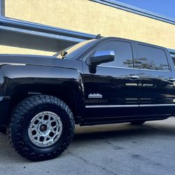 Kmc 444 Mesa Custom Chrome 17x9 6x139.7 +0 Offset with Toyo R/T Pro 35x12.50R17 Tires🔥🔥🔥🔥