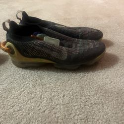 🔥 Halloween Sale Nike Vapormax flyknit size 11.5