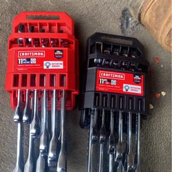 2 Brand New Ratchet Wrench Sets  Metric And Standers $35 Each