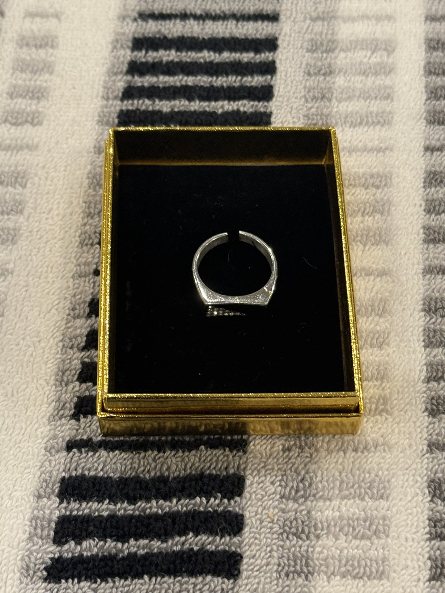 Women’s Ring
