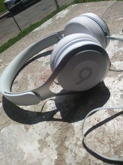 SOLO BEATS BY DRE