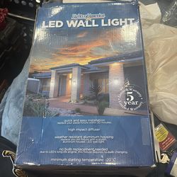Led wall light