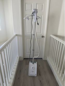 Moving sale