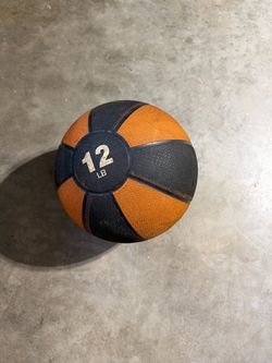 12lbs Weighted Medicine Ball for Core Strength, Strength Training, Full-Body Workout, balance