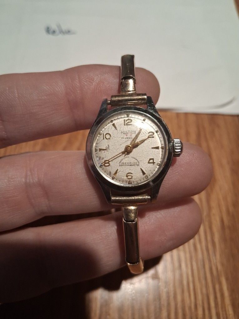 Watch Hilton Watch Swiss Stainless Steel Water Shock Resistant Runs When Wound