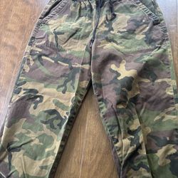 Vans pants size small medium