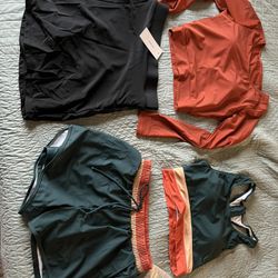 Women’s Bathing Suits M