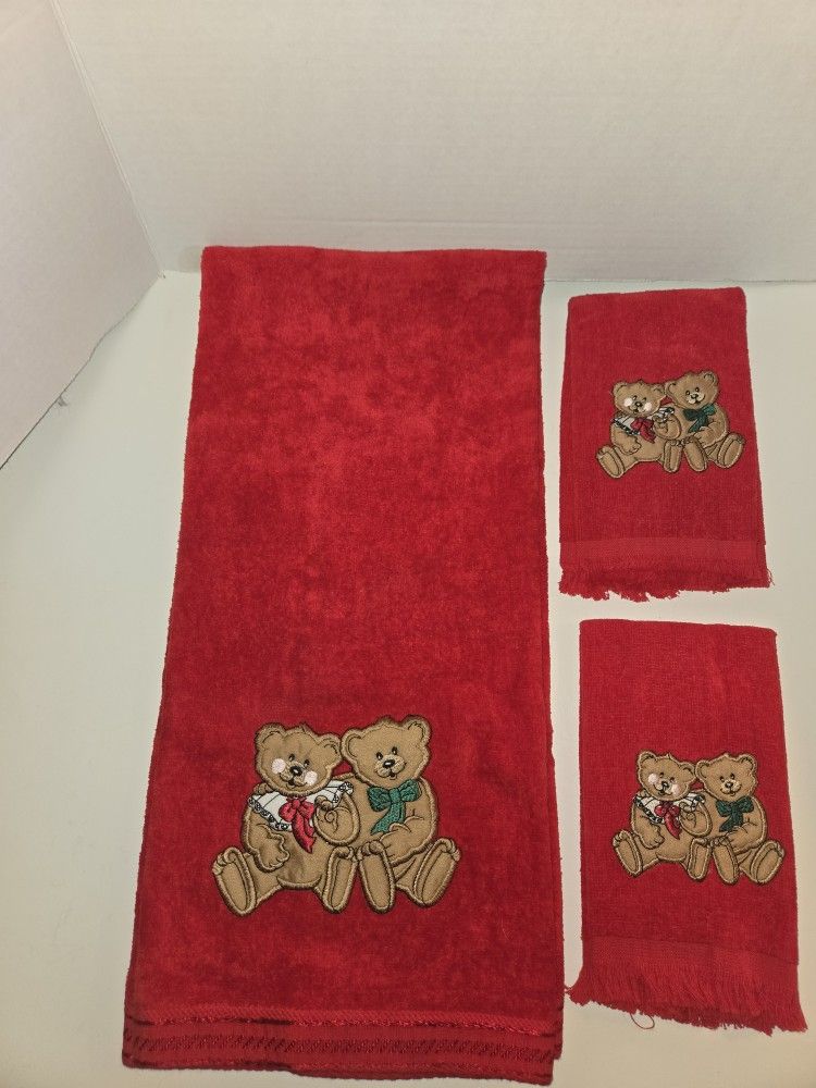 Christmas Teddy Bears 1 Bath & 2 Hand Towels Vintage