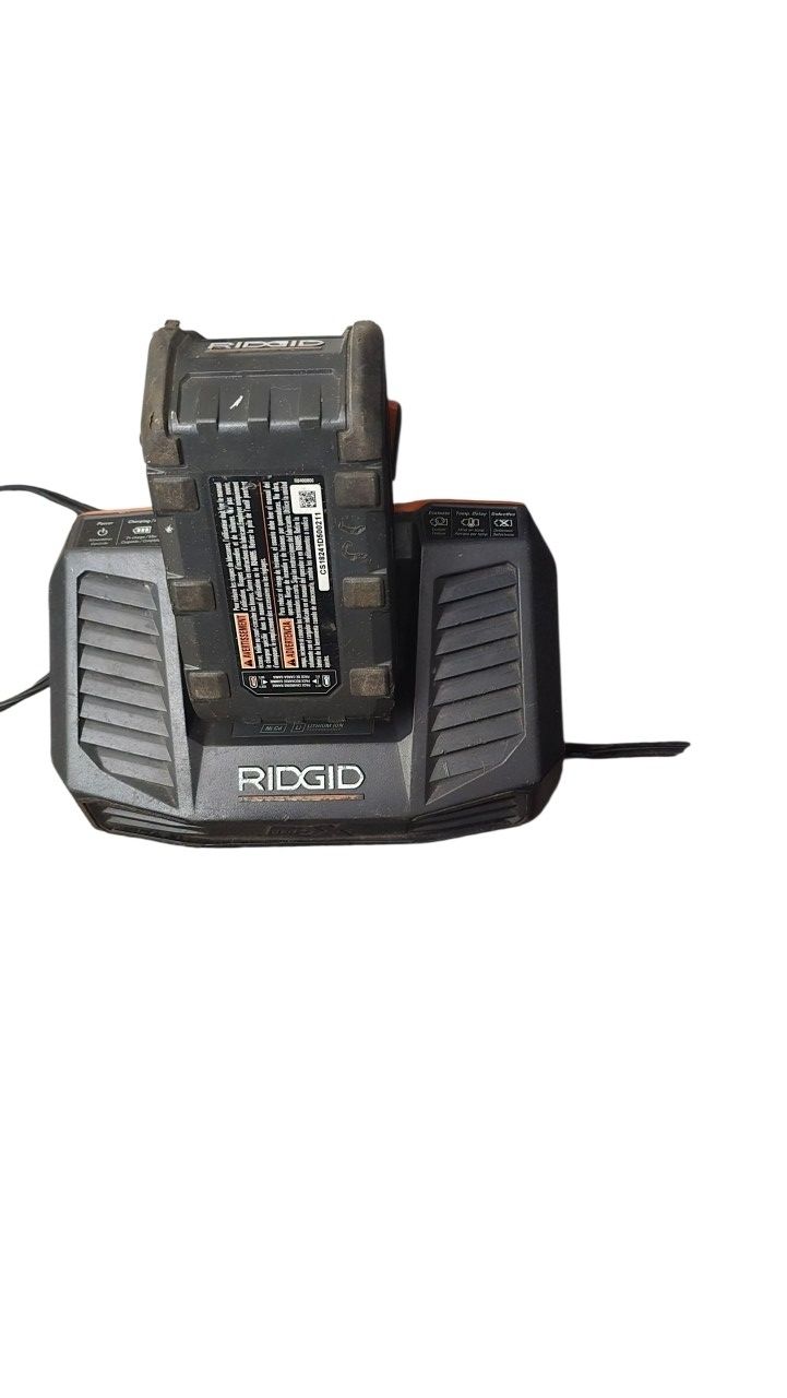 Ridgid 18V Drill/Driver Kit – 4×4.0 Ah Hyper Lithium Batteries + Standard Charger