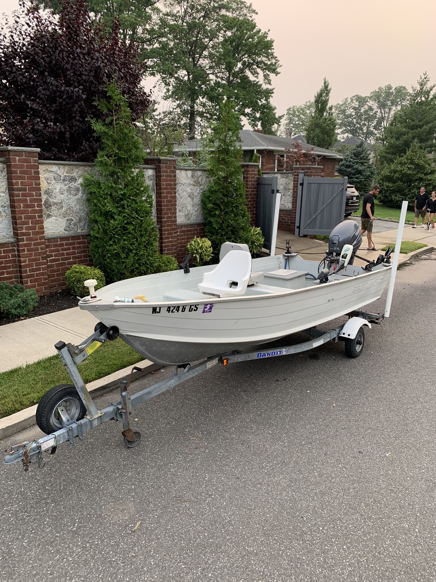 2002 Starcraft 14’ Aluminum 25 Hp Yamaha