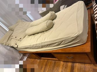 Whole set of Solid wood Twin bed including mattress & bed box with drawers $250 OBO