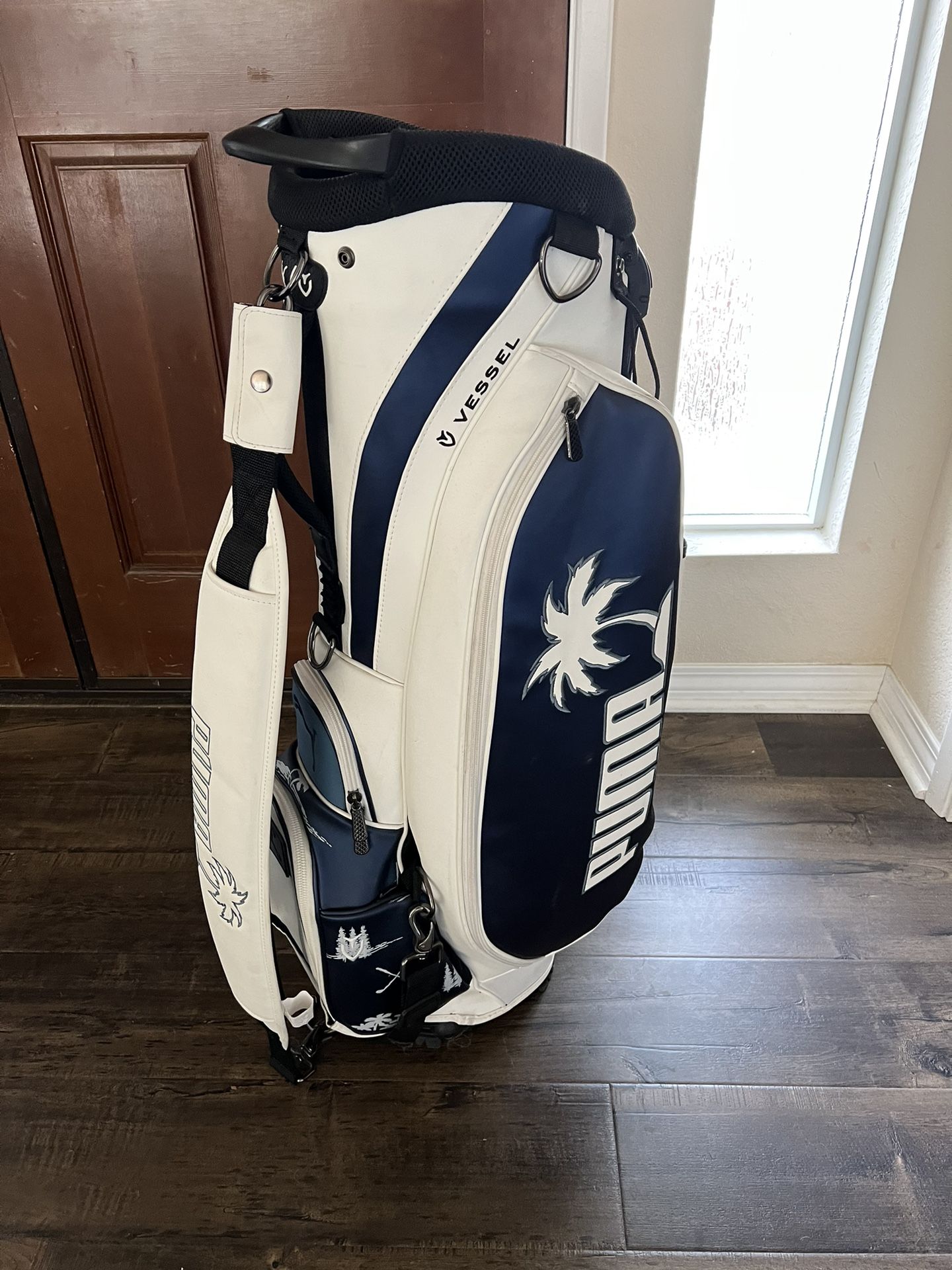 puma vessel stand bag