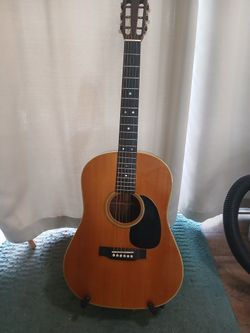1972 Martin D-28S/w Hard Case