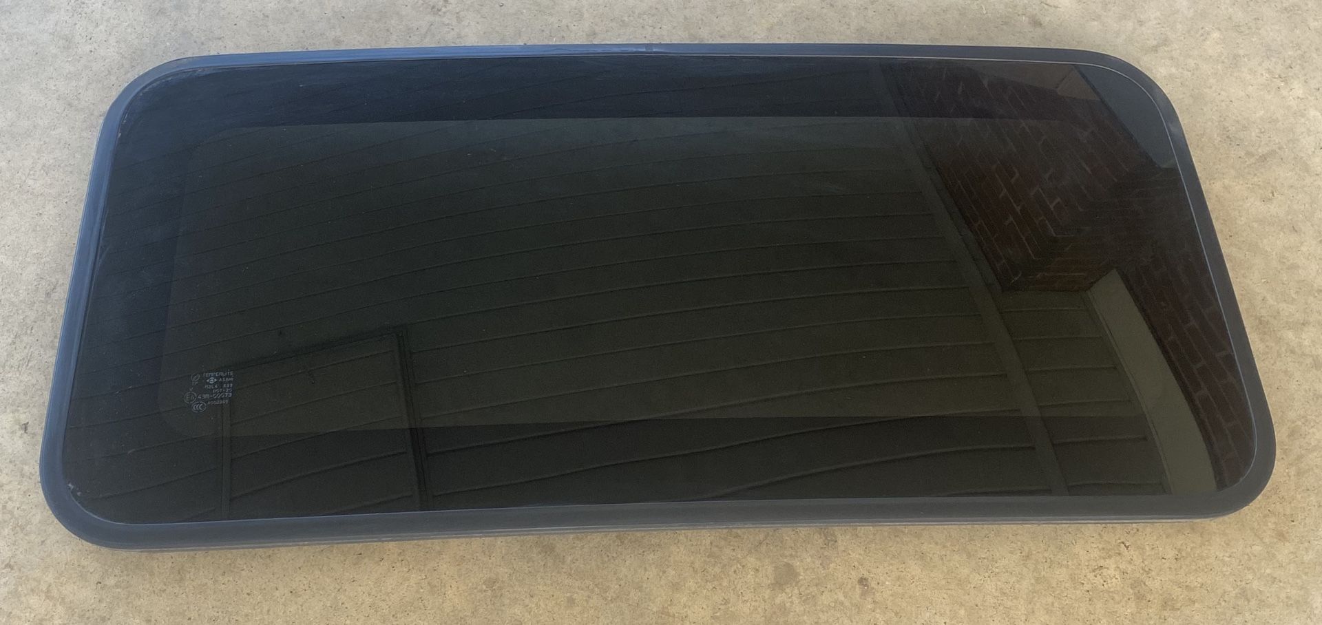 Mazda 3 (2004-2009) Sun Roof Factory Original