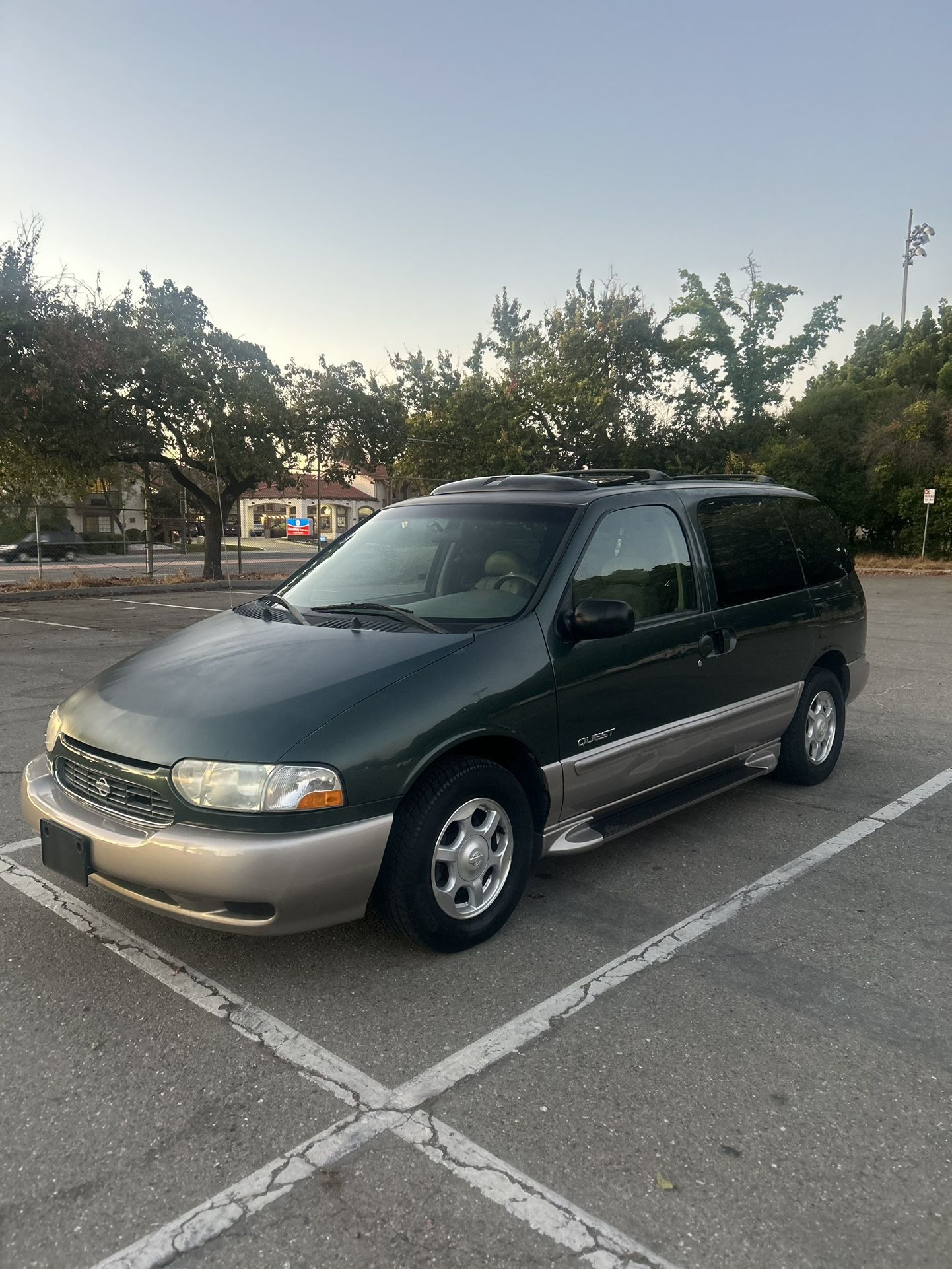 2000 Nissan Quest