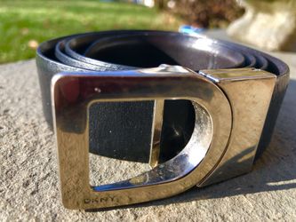  BELT-GORGEOUS LUXURY WOMANS DKNY SILVER BUCKLE