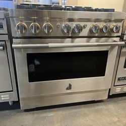 Jenn Air 36”Wide Gas Range Stove In Stainless Steel 