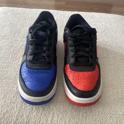 Nike Air Force 1s 82 Royal Bred