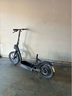 Naco scooter bike