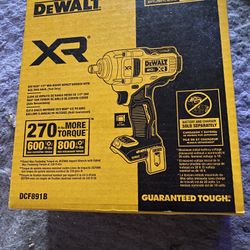**SALE**BRAND NEW DEWALT 1/2 inch 20 Volt XR Impact Wrench 