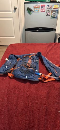 Nathan hydration vest backpack