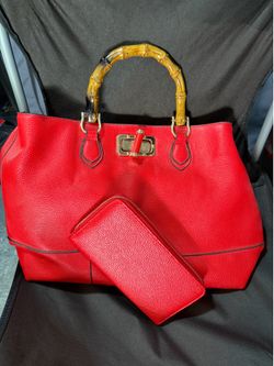 Red purse and wallet